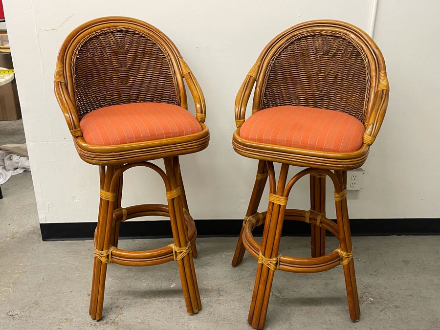 Pair Of Rattan Swivel Bar Stool 31'H Seat Height [Photo 2]