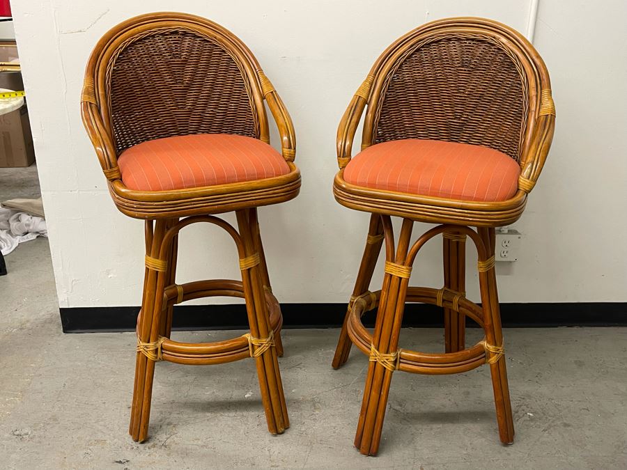 Pair Of Rattan Swivel Bar Stool 31'H Seat Height [Photo 3]