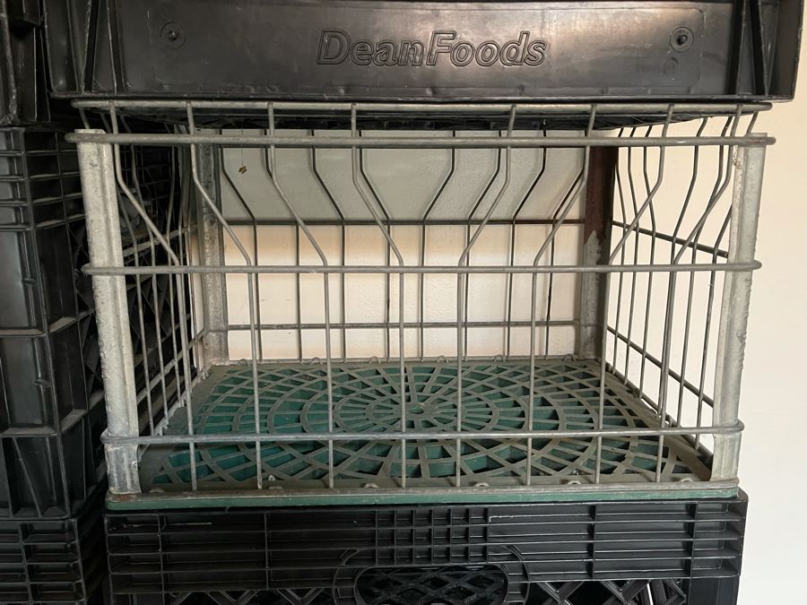 (28) Milk Crates [Photo 7]