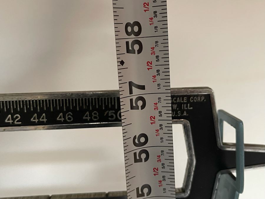 Health O Meter Physician's Scale 18W X 57H [Photo 6]