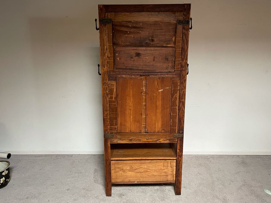 Vintage Wooden Hall Tree 31W X 18D X 72H [Photo 6]