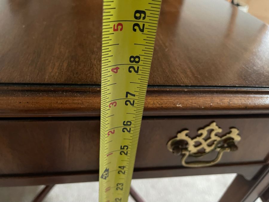 Kindel Drop Leaf Table 25W X 27D X 27H Each Leaf Is 9' [Photo 10]