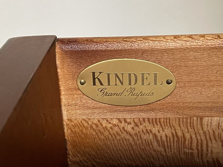 Kindel Drop Leaf Table 25W X 27D X 27H Each Leaf Is 9' [Photo 7]