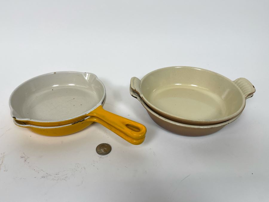 Pair Of Le Creuset Enameled Cast Iron 7.5' Pans 18 And Pair Of Le Creuset Enameled Cast Iron 7' Handled Pans 16 [Photo 2]