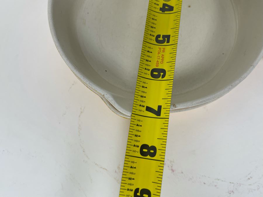 Pair Of Le Creuset Enameled Cast Iron 7.5' Pans 18 And Pair Of Le Creuset Enameled Cast Iron 7' Handled Pans 16 [Photo 7]