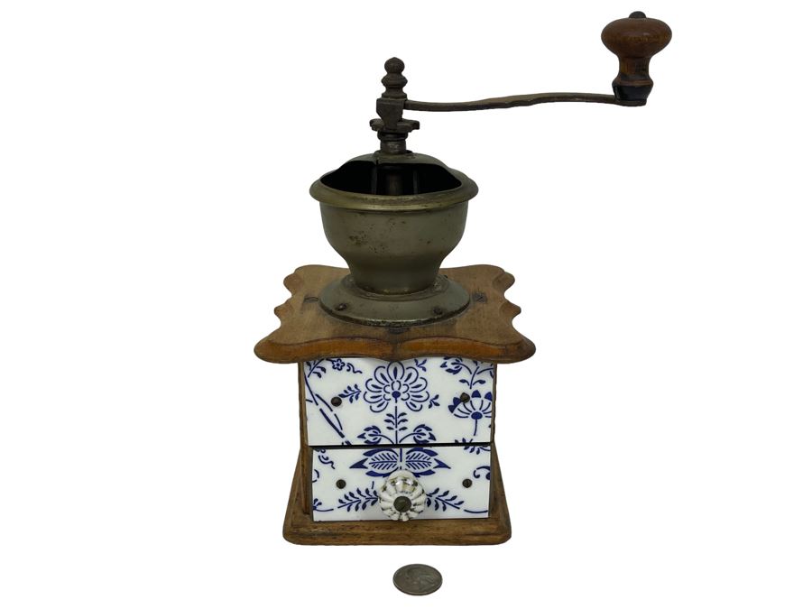 Vintage Coffee Grinder 8W X 10.5H