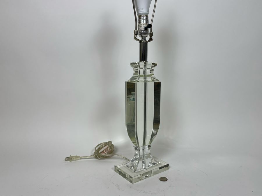 Lucite Table Lamp 25.5 [Photo 4]