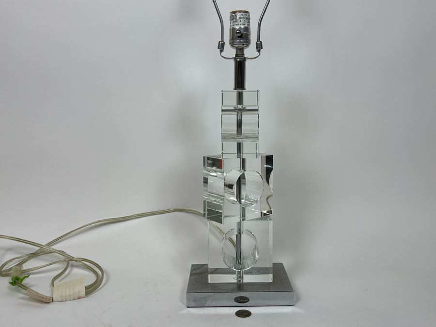 Lucite Table Lamp 25.5H [Photo 3]