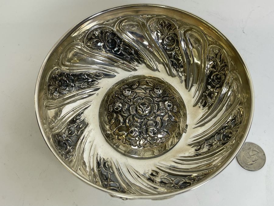 Beautiful Vintage Repousse 900 Coin Silver Bowl 6.5W X 1.75H 190g $127 Melt Value [Photo 6]