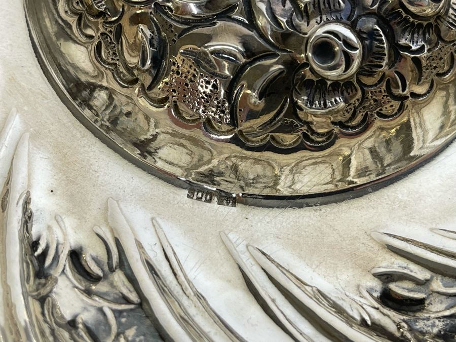Beautiful Vintage Repousse 900 Coin Silver Bowl 6.5W X 1.75H 190g $127 Melt Value [Photo 15]