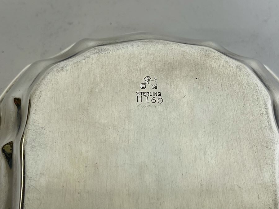 Sterling Silver Tray 11.75W X 4.5W X 1H 287g $197 [Photo 10]