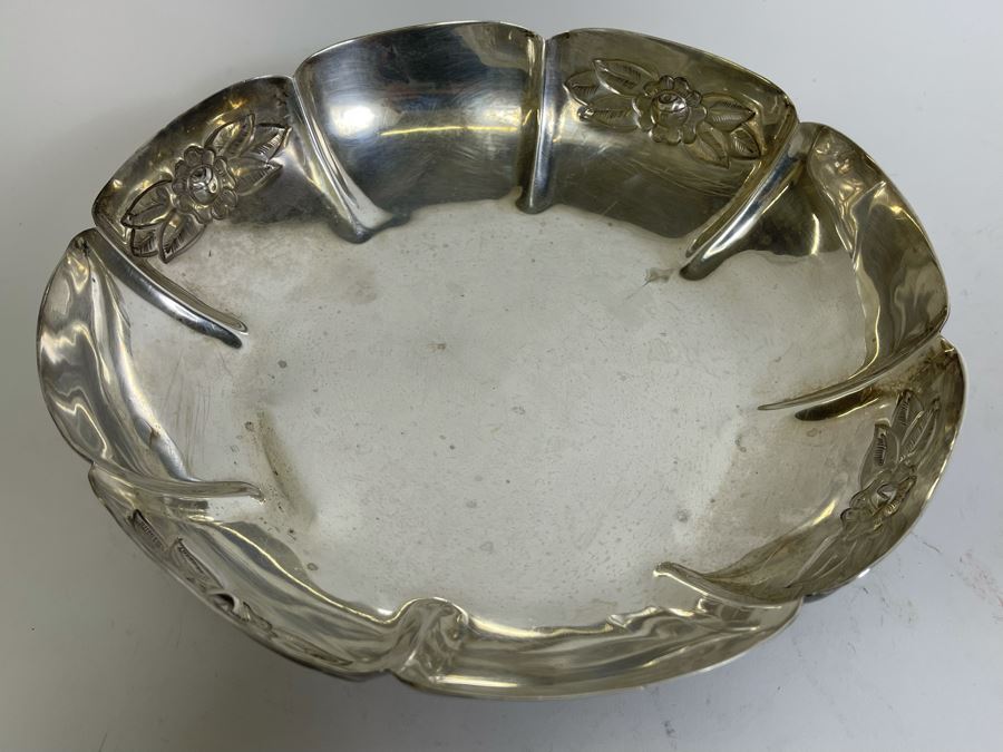 Mexican Sterling Silver 935 Footed Bowl 10.25W X 3H 684g $472 Melt Value [Photo 9]