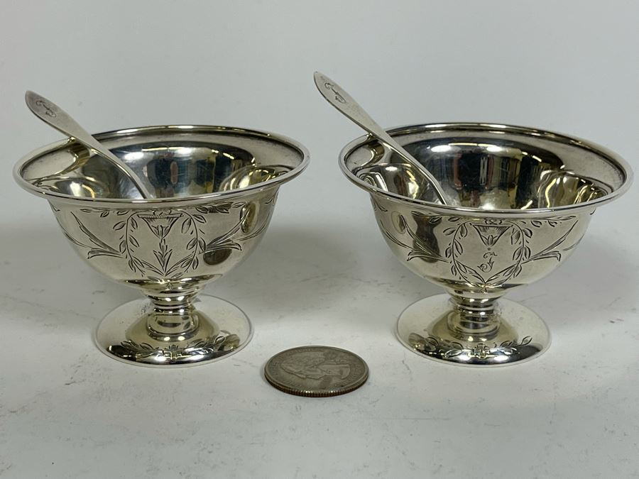 Pair Of Shreve & Co San Franciso Sterling Silver Salt Cellars With Spoons 2.75W X 1.75H 75g [Photo 6]