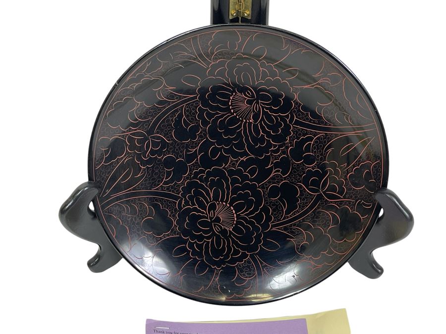 Kamakura-Bori Lacquer Ware Japanese Plate 9.5R With Large Stand