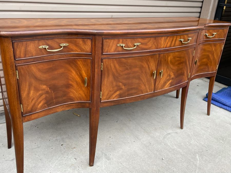 Stunning Mahogany Henkel-Harris Sideboard Buffet Credenza Cabinet With Felt Lined Silver Storage Drawer 76W X 23D X 38H [Photo 11]