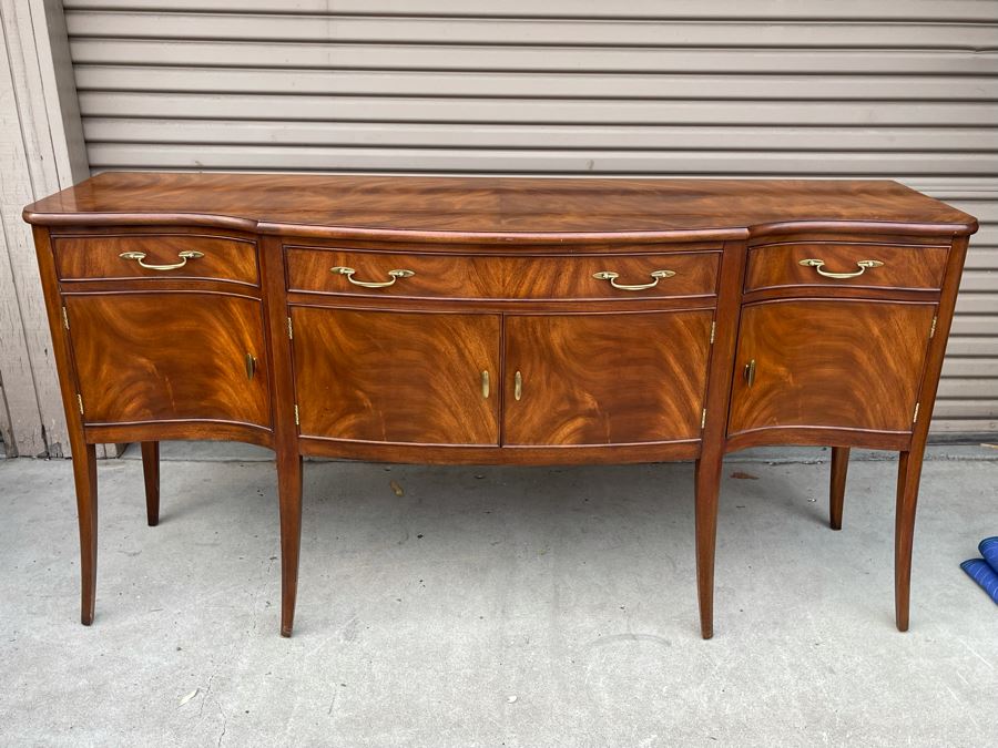 Stunning Mahogany Henkel-Harris Sideboard Buffet Credenza Cabinet With Felt Lined Silver Storage Drawer 76W X 23D X 38H [Photo 9]