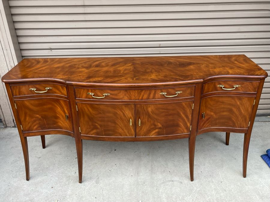 Stunning Mahogany Henkel-Harris Sideboard Buffet Credenza Cabinet With Felt Lined Silver Storage Drawer 76W X 23D X 38H [Photo 6]