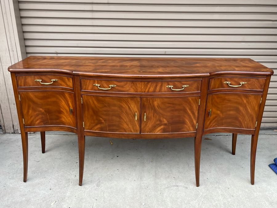 Stunning Mahogany Henkel-Harris Sideboard Buffet Credenza Cabinet With Felt Lined Silver Storage Drawer 76W X 23D X 38H [Photo 10]