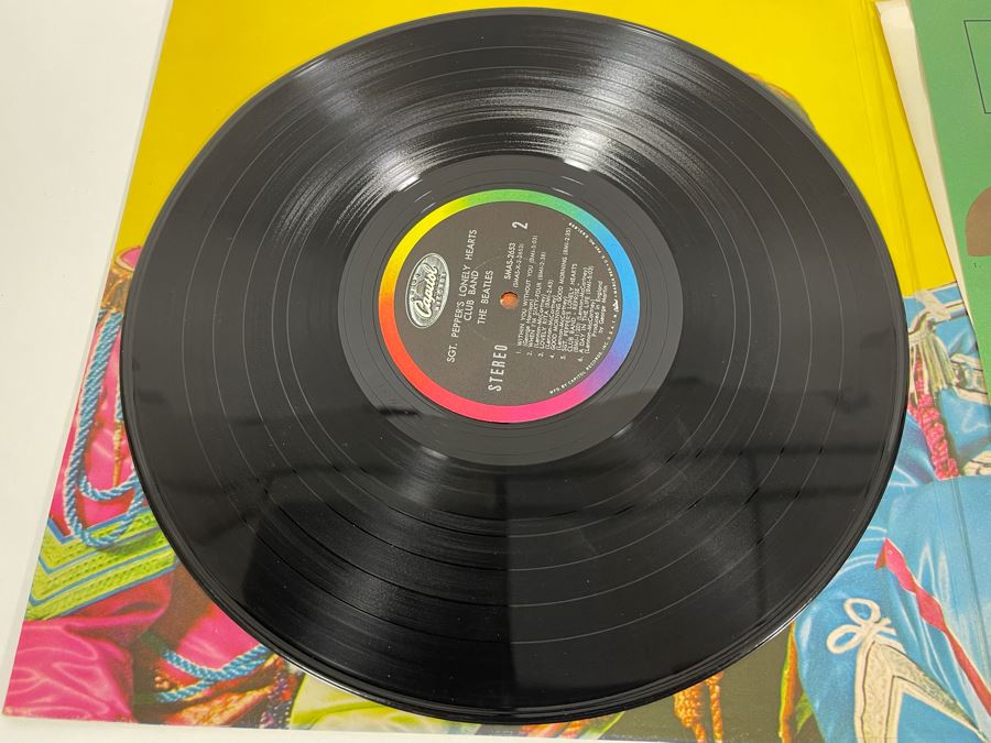The Beatles Sgt. Pepper's Lonely Hearts Club Band Vinyl Record [Photo 9]