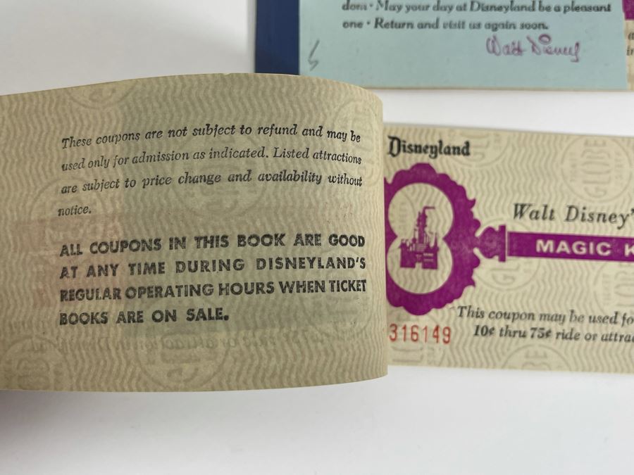 (3) 1970 Vintage Disneyland Magic Kingdom Key Books Unused T-2 Estimate $120 [Photo 8]