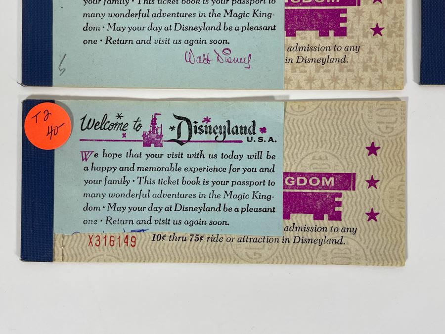 (3) 1970 Vintage Disneyland Magic Kingdom Key Books Unused T-2 Estimate $120 [Photo 5]