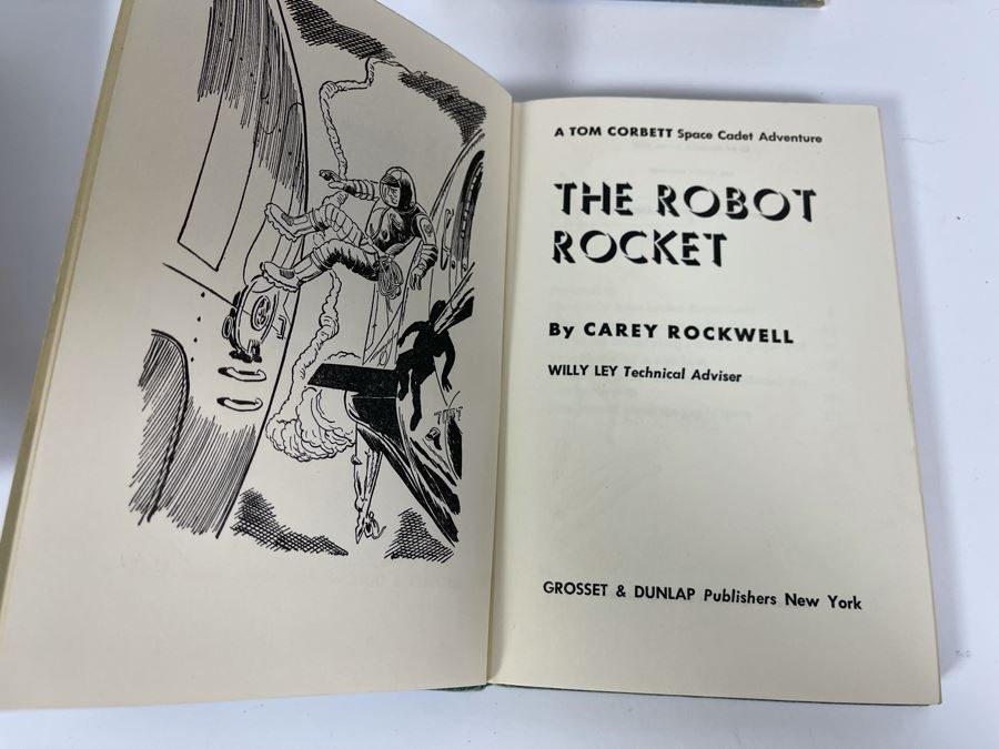 Collection Of Mainly First Edition Science Fiction Books [Photo 8]