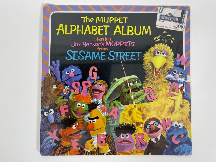 Sealed Vinyl Record: The Muppet Alphabet Album Staring Jim Henson's Muppets From Sesame Street [Photo 2]