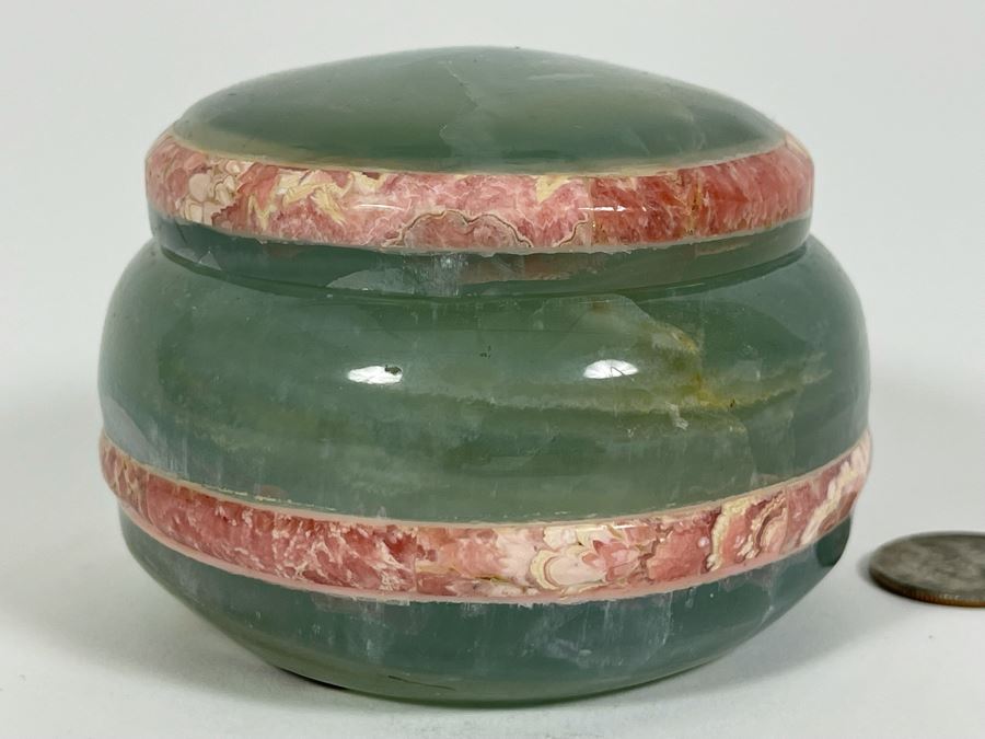 Vintage Green Stone Round Lidded Box 4W X 2.5H [Photo 4]