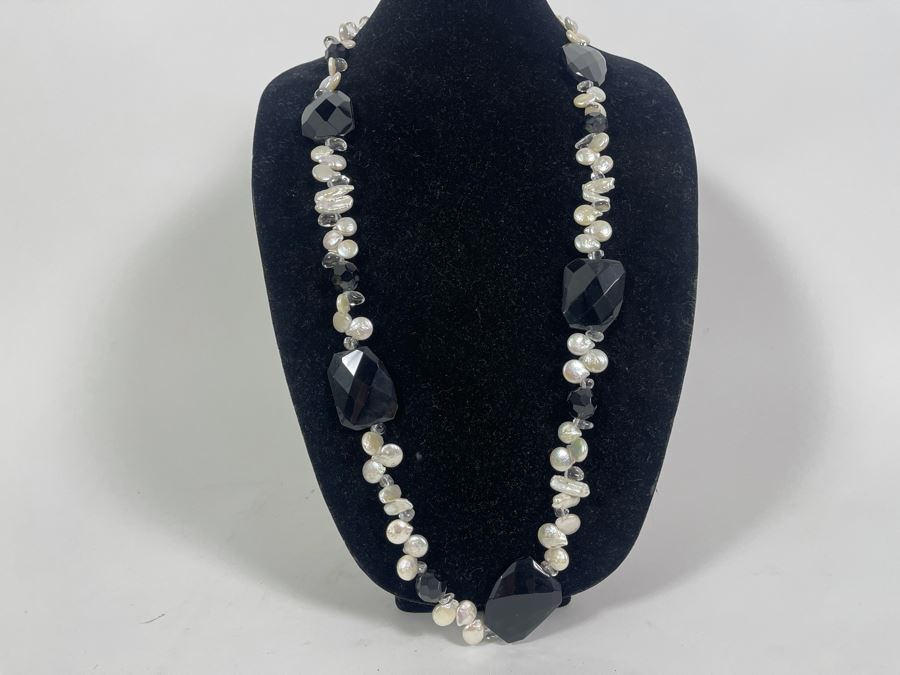 Statement 40' Necklace With Pearls [Photo 4]