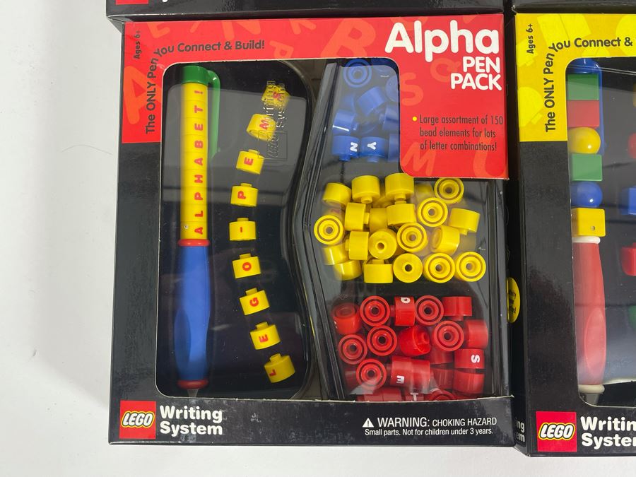 (4) LEGO Writing Pen Packs: Space Port, Life On Mars, Alpha And Classic [Photo 5]