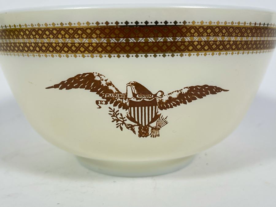 Vintage Pyrex Federal Eagle Mixing Bowl 7.5R [Photo 4]