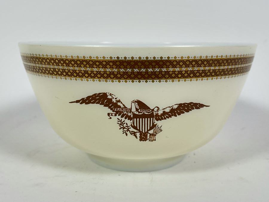 Vintage Pyrex Federal Eagle Mixing Bowl 7.5R [Photo 3]