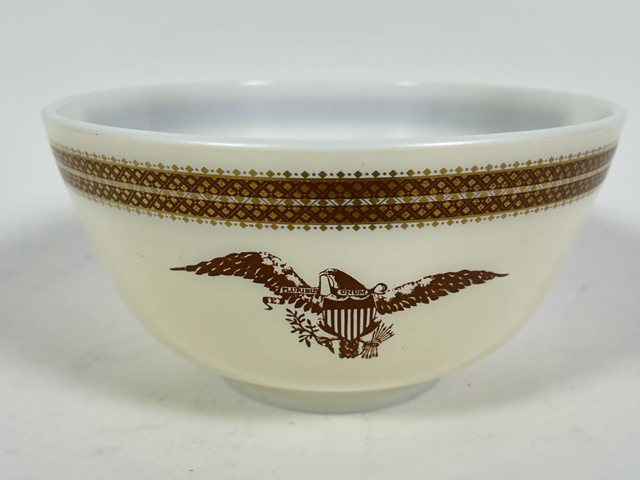 Vintage Pyrex Federal Eagle Mixing Bowl 7.5R [Photo 2]