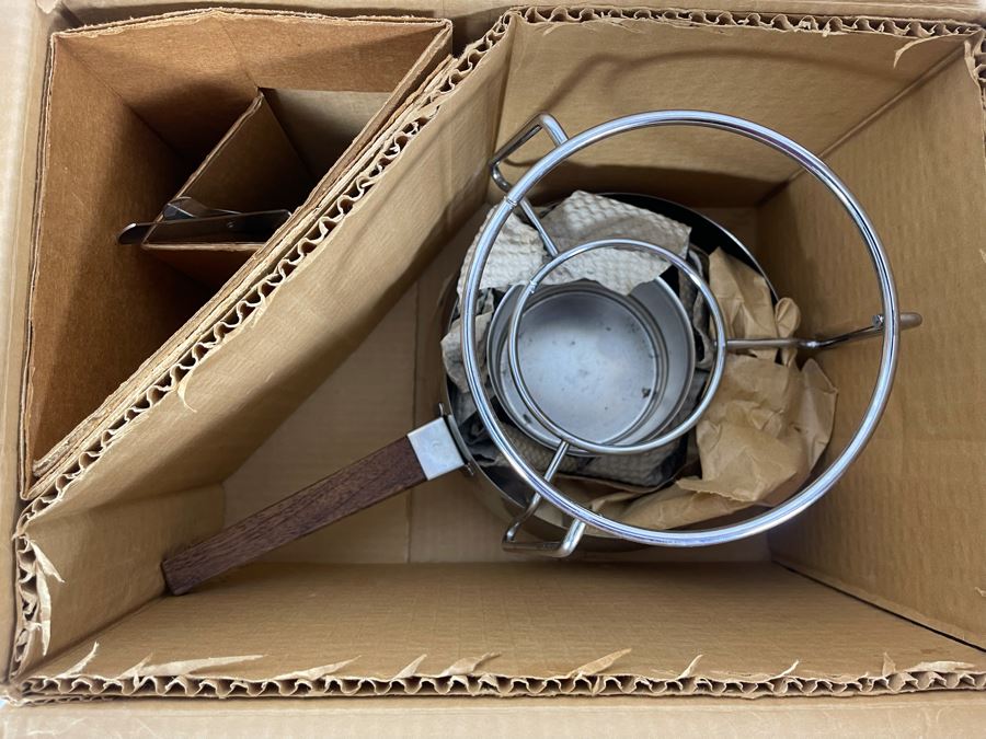 Mid-Century Fondue Set With Various Fondue Forks And Party Forks [Photo 8]