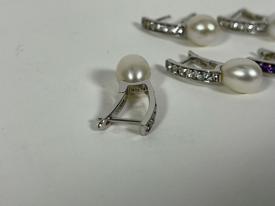 Three Pairs Of Sterling Silver Pearl Earrings [Photo 8]