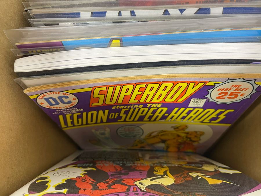 Vintage Long Box Of Comic Books With Over 300 Comic Books - See Photos For Some Of The Comics [Photo 5]