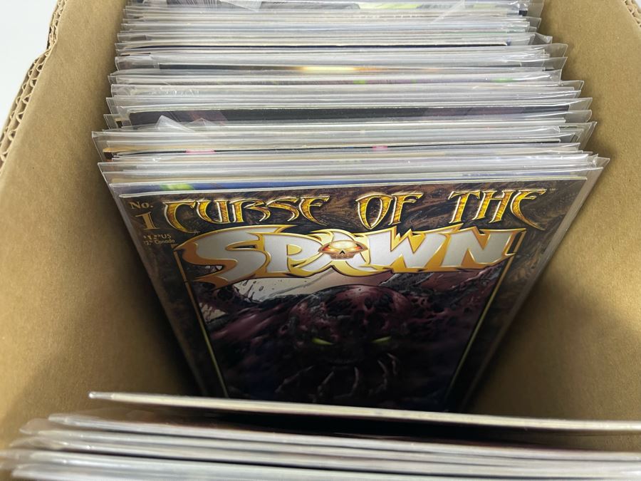 Vintage Long Box Of Comic Books With Over 300 Comic Books - See Photos For Some Of The Comics [Photo 33]
