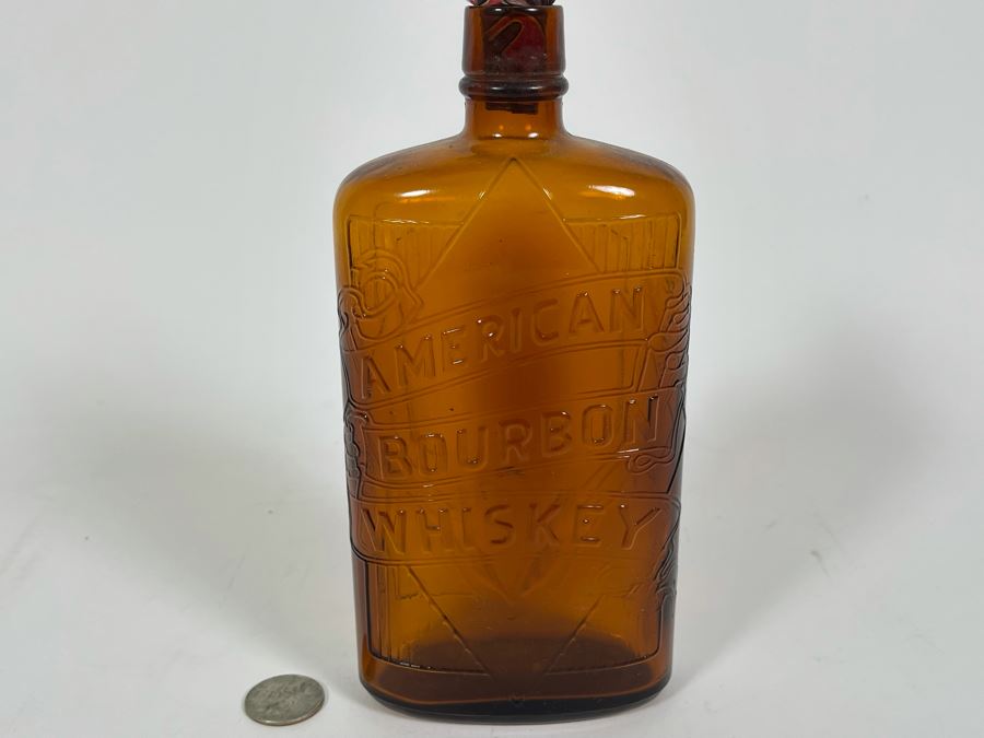 Vintage American Bourbon Whiskey Glass Bottle 8.5H [Photo 4]
