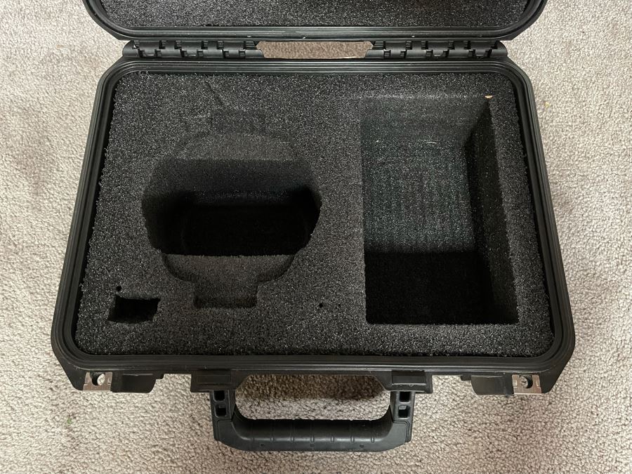 Waterproof I Series SKB Case 16W X 7D X 14H [Photo 6]