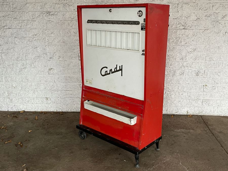 Mid-Century Modern 10 Cent Candy Vending Machine Working Dispenses Candy & Snacks [Photo 20]