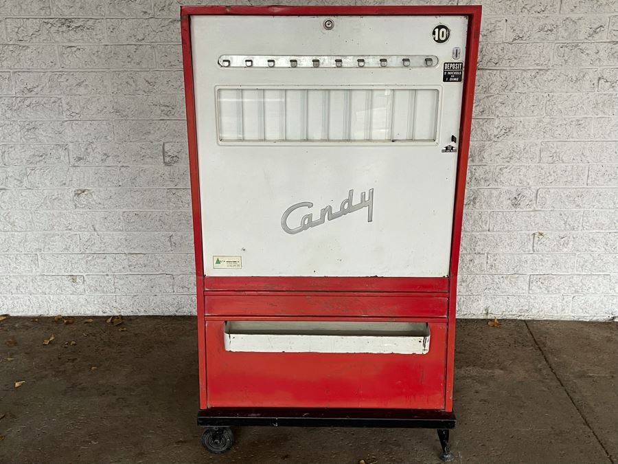 Mid-Century Modern 10 Cent Candy Vending Machine Working Dispenses Candy & Snacks [Photo 10]
