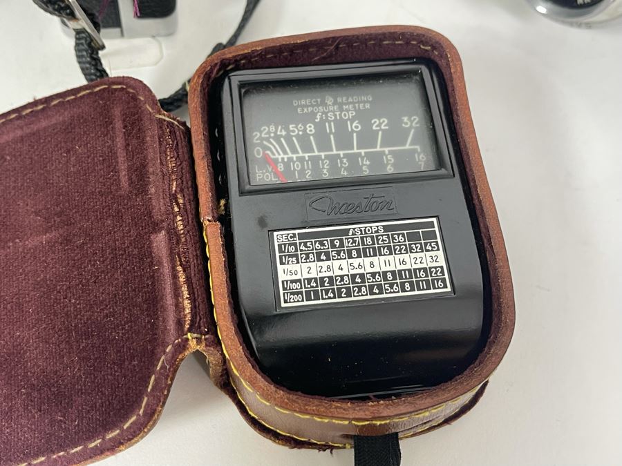 Vintage Film Camera Lot With Graflex Graphic 35 Film Camera, Canon Canonet QL17 Film Camera, Pair Of Lenses And Light Meter [Photo 12]