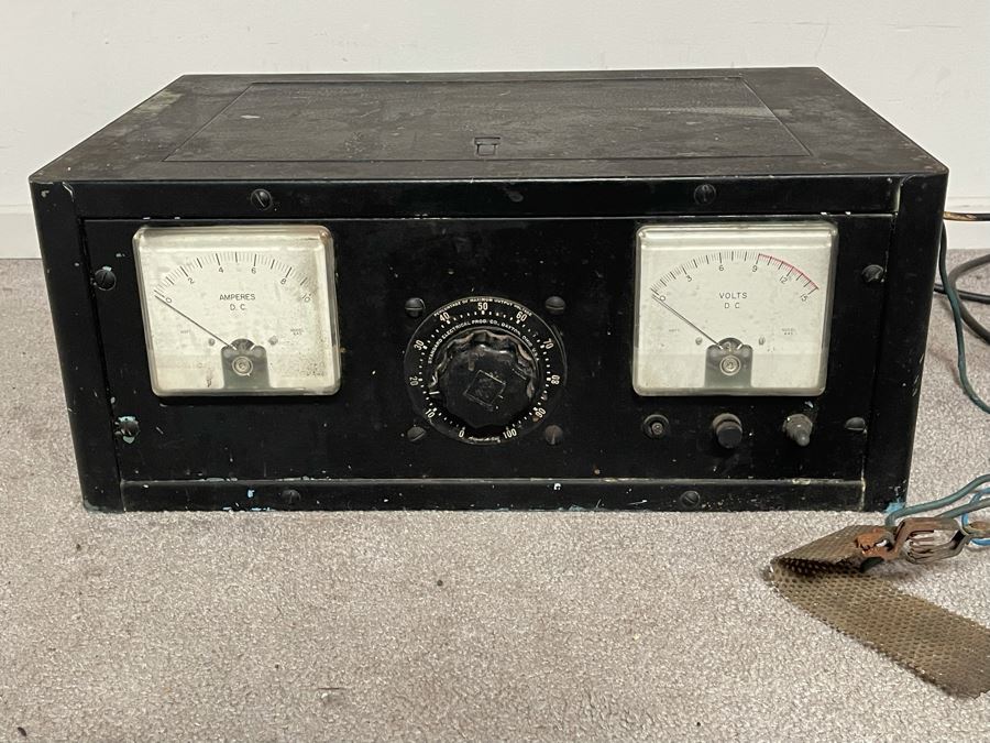 Vintage Industrial Variable Transformer Adjust-A-Volt Standard Electrical Prod. Co. Dayton, Ohio 22W X 15D X 9H [Photo 1]