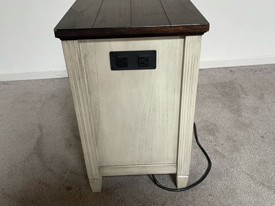 Pike & Main Chairside Table With Electrical Outlets On Back 14W X 22D X 22H [Photo 6]