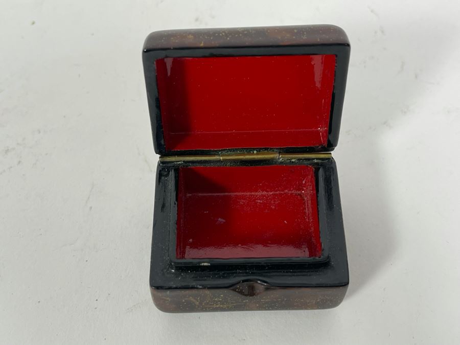 Small Hand Painted Russian Lacquer Box And Sterling Silver Tutankhamun Tie Tack [Photo 7]