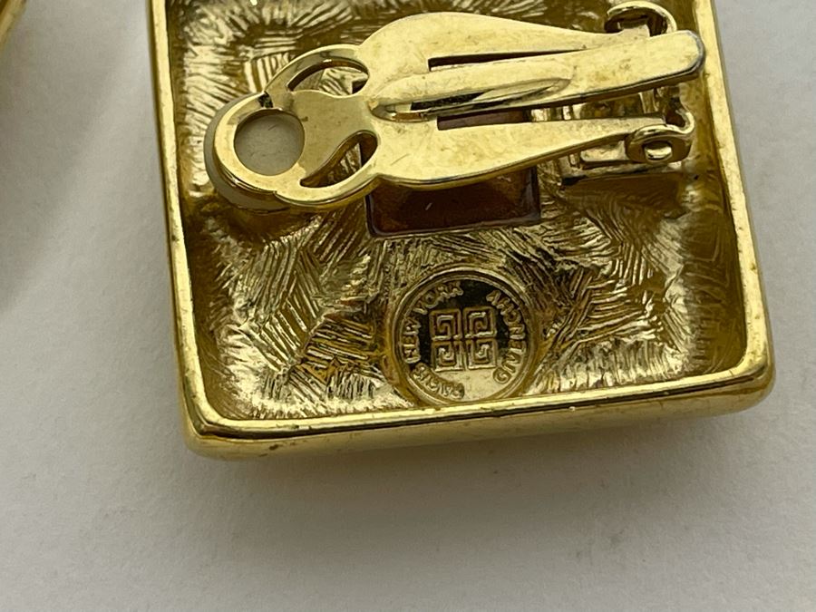 Vintage Givenchy Pendant Necklace And Earrings [Photo 10]