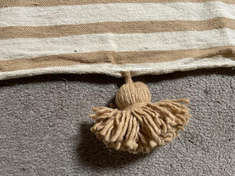 Moroccan Pom Pom Hand-Woven Blanket Made Of 100% Quality Cotton Size Large 122 X 77 Retails $210 [Photo 2]