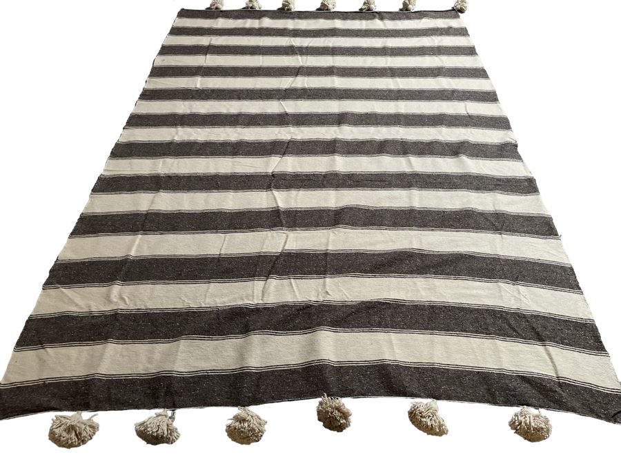 Moroccan Pom Pom Hand-Woven Blanket Made Of 100% Quality Cotton Size Large 117 X 77 Retails $210