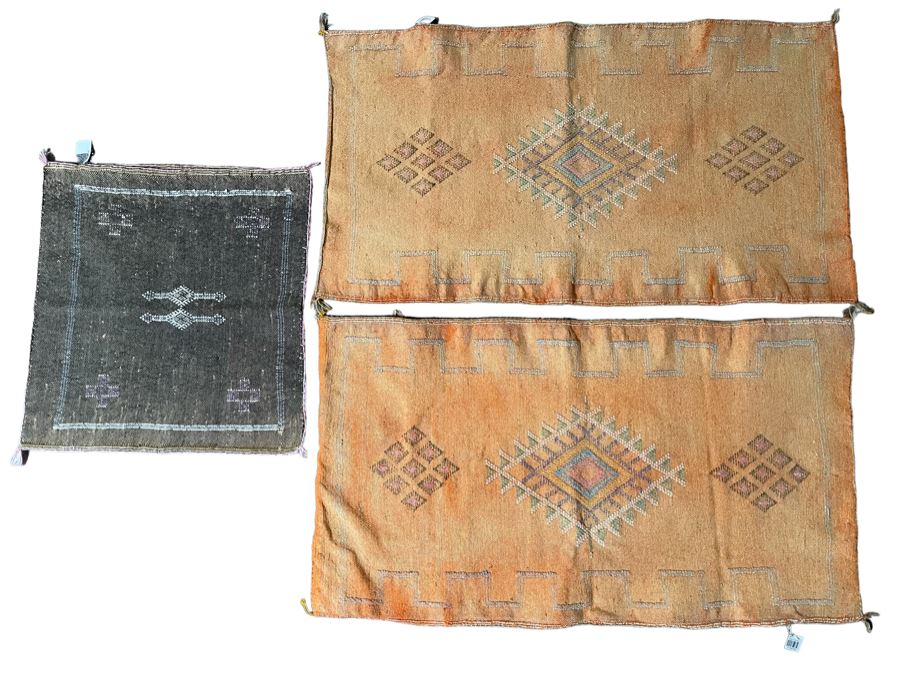 (3) Moroccan Sabra Cactus Silk Pillow Covers Accent Throws Apx 36 X 19 / 20 X 20 Retails $375 [Photo 1]