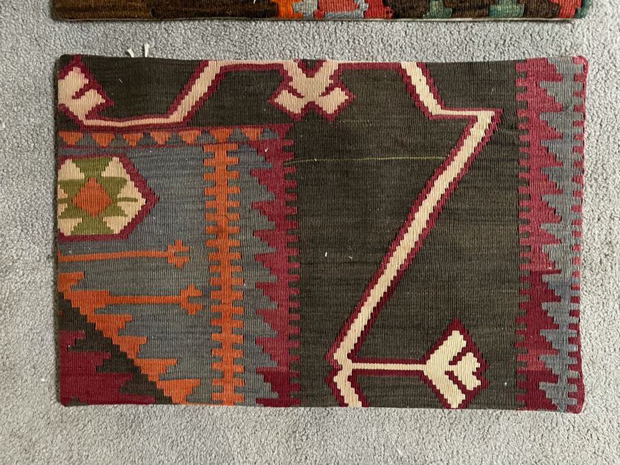 (2) Turkish Kilim Pillow Covers 16 X 24 Retails $124 [Photo 2]